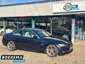uszkodzony samochody osobowe BMW 3-serie 325i High Executive 218PK Automaat Leer 2006/10