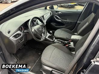 Opel Astra Sports Tourer 1.0 Edition Automaat Navigatie Clima Cruise PDC picture 13