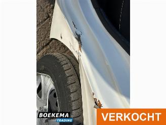 Kia Picanto 1.0 CVVT EconomyPlusLine Airco picture 12