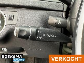 Mercedes C-klasse 200 184PK Avantgarde Automaat Navigatie Memory Stoelverw. picture 21