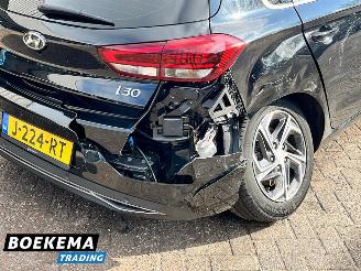 Hyundai I-30 1.5 T-GDi MHEV Stoel&Stuur Verwarming + Ventilatie Navigatie Camera picture 6