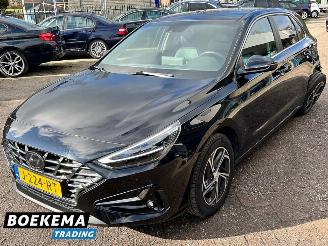 Hyundai I-30 1.5 T-GDi MHEV Stoel&Stuur Verwarming + Ventilatie Navigatie Camera picture 4
