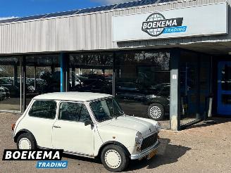 Damaged car Austin Mini 1000 Mayfair kat. 1987/8