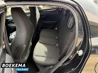 Peugeot 108 1.0 e-VTi Allure Keyless Climate Camera picture 15