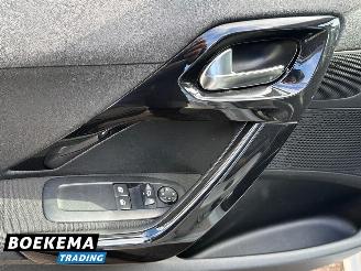 Peugeot 208 1.2 e-VTi Active Automaat Navigatie Climate picture 19