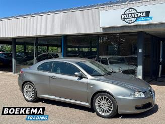Coche accidentado Alfa Romeo GT 1.8 T.Spark Collezione Climate Cruise Bose LM-Velgen 2006/7