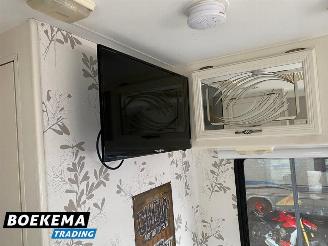 Chevrolet  Urbano 6.5d V8 200pk Airco Zonnepanelen Schotel Automaat picture 18