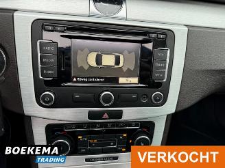 Volkswagen Passat 1.4 TSI DSG Highline Leer Navigatie Open-Dak Stoelverw. Keyless picture 18