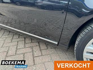 Volkswagen Passat 1.4 TSI DSG Highline Leer Navigatie Open-Dak Stoelverw. Keyless picture 8