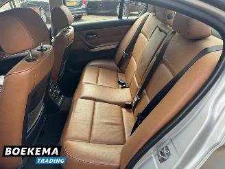 BMW 3-serie 320i Aut. Facelift Navi Leder Clima Cruise Business Line Style picture 16