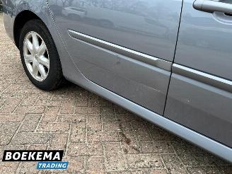 Renault Laguna Estate 2.0 16V T 170PK Automaat Dynamque Navi Clima Cruise picture 7