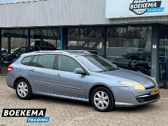 damaged passenger cars Renault Laguna Estate 2.0 16V T 170PK Automaat Dynamque Navi Clima Cruise 2008/5