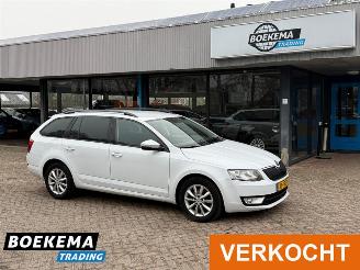 Coche accidentado Skoda Octavia 1.0 TSI Ambition Business Navigatie Climate 2016/7