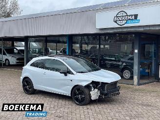 skadebil auto Seat Ibiza SC 1.8 TSI Cupra 192PK Open-Dak Stoelverwarming Navigatie Half-leder 2017/1
