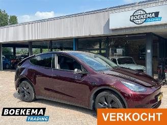 uszkodzony samochody osobowe Tesla Model Y Long Range RWD 75 kWh Full Self Drive 4.0 2024/9