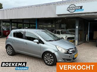 krockskadad bil auto Opel Corsa 1.4-16V '111' Edition Airco Cruise 5-Drs 2011/1