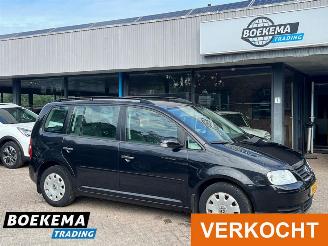 Coche accidentado Volkswagen Touran 1.9 TDI Business Climate Cruise Trekhaak 2006/3