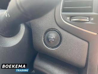 Renault Mégane 1.3 TCe 140PK Limited LED Keyless Navigatie Climate Cruise picture 27