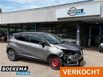 Renault Captur 1.2 TCe Helly Hansen Automaat Navigatie Climate Cruise Camera picture 1