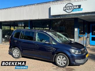 Damaged car Volkswagen Touran 1.6 TDI Climate Cruise Trekhaak 2013/3