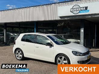 krockskadad bil auto Volkswagen Golf 1.4 TSI Schuif/kanteldak Climate Cruise Stoelver. 2011/9