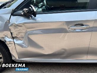 Peugeot 208 1.2 PureTech Blue Lease Navigatie Airco Cruise picture 17