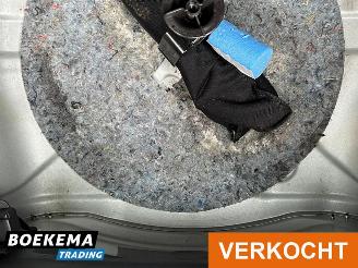 Opel Corsa 1.2-16V Enjoy Trekhaak Metalic picture 10