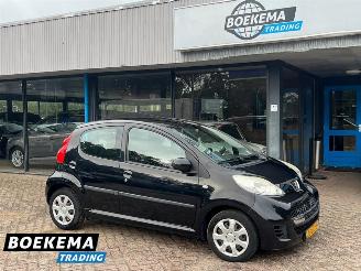 krockskadad bil auto Peugeot 107 1.0-12V Sublime Airco 5-Deurs 2010/4