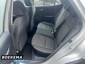 Kia Stonic 1.0 T-GDi MHEV Dynamic Automaat Navigatie Camera picture 21