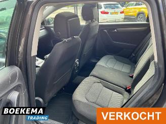 Volkswagen Passat Variant 1.4 TSI Comfortline Aut Pano Climate Cruise PDC picture 16