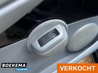 Toyota Aygo 1.0-12V Navigator Automaat Airco 5-Deurs picture 22