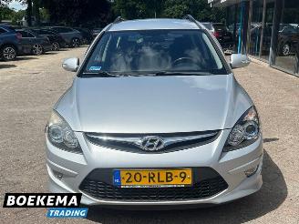 Hyundai I-30 CW 1.6i i-Motion Climate Cruise Trekhaak picture 5