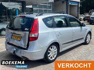 Hyundai I-30 CW 1.6i i-Motion Climate Cruise Trekhaak picture 2