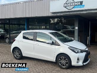  Toyota Yaris 1.3 VVT-i Navigatie Cruise Airco Camera Trekh. 2015/12