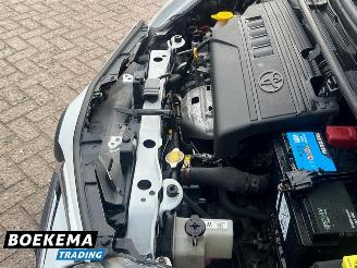 Toyota Yaris 1.3 VVT-i Navigatie Cruise Airco Camera Trekh. picture 13