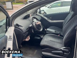 Toyota Yaris 1.3 VVTi Luna Climate Cruise picture 16