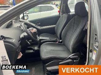 Toyota Yaris 1.3 VVTi Luna Climate Cruise picture 17
