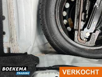 Peugeot 107 1.0-12V Sublime Airco 5-Deurs picture 14