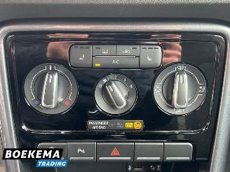 Volkswagen Beetle 1.4 TSI Cabrio Xenon Navi Airco Stoelverw. PDC picture 29