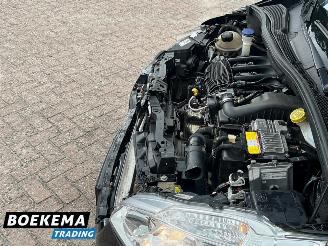 Peugeot 208 1.2 e-VTi Envy Aut Navi Clima Cruise PDC picture 12