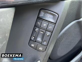 Opel Signum 2.2 16V Executive 155PK Aut Navi Cruise PDC Trekh. picture 22