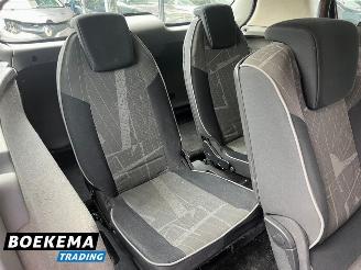 Renault Grand-scenic 1.6 16V Dynamique 7-Pers Climate Cruise picture 18