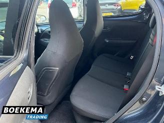 Peugeot 108 1.0 e-VTi Première Keyless Climate Cruise Camera picture 10