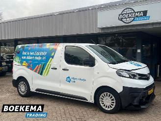 Schade bestelwagen Toyota Proace 1.6 D-4D Cool Comfort 3-Pers Airco Cruise Trekh. 2017/5