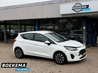 uszkodzony samochody osobowe Ford Fiesta 1.0 EcoBoost Hybrid Titanium Navi Cruise Airco 2022/5
