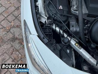 Mercedes Cla-klasse 250 Sport 211PK AMG Memory Harman Kardon Navigatie Cruise picture 11