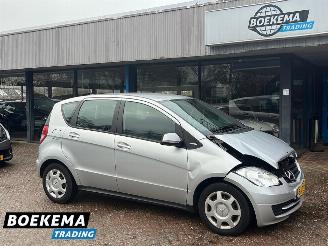 Auto incidentate Mercedes A-klasse A160 Business 5-Drs Navi Airco PDC Trekh. 2012/2