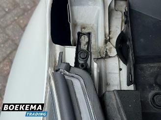 Toyota C-HR 1.2 Bi-Tone Stoel-Stuurverw. Cruise Navi Camera picture 12