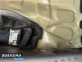 Citroën C3 ë-C3 Plus 113pk 44 kWh Navigatie Airco picture 18