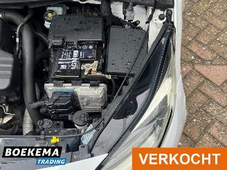 Opel Corsa 1.0 Turbo Color Edition Climate Cruise Stoel-Stuurverw picture 9